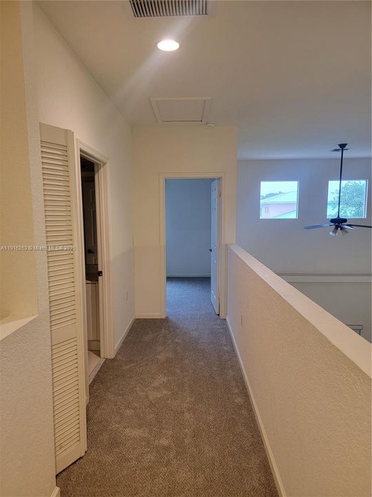 For Sale: $269,900 (4 beds, 2 baths, 1882 Square Feet)