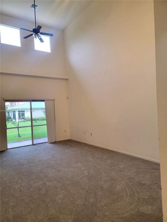 For Sale: $269,900 (4 beds, 2 baths, 1882 Square Feet)