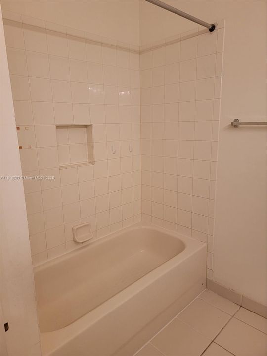 For Sale: $269,900 (4 beds, 2 baths, 1882 Square Feet)