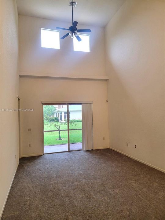 For Sale: $269,900 (4 beds, 2 baths, 1882 Square Feet)