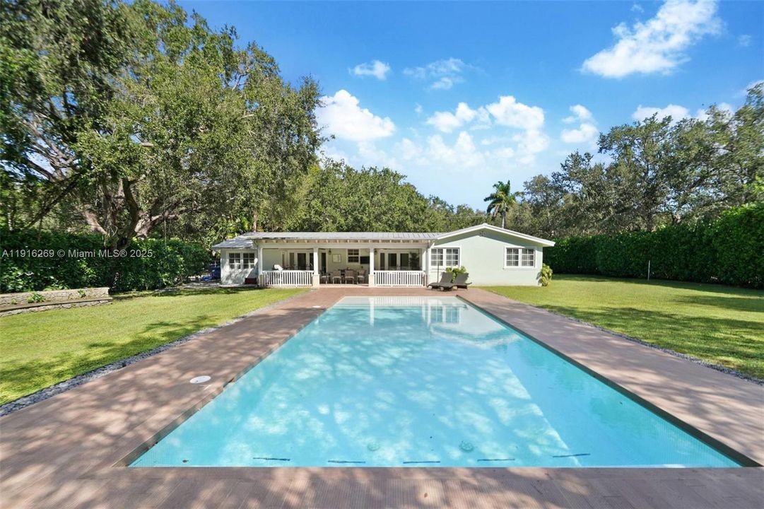 Activo con contrato: $3,900,000 (0.43 acres)