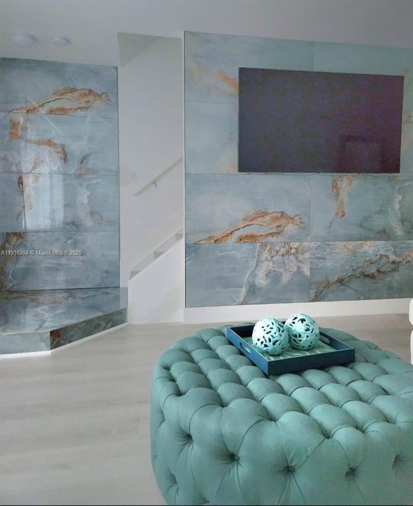 For Sale: $518,777 (2 beds, 2 baths, 1152 Square Feet)