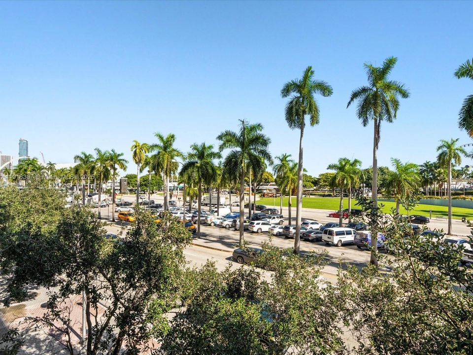 En Venta: $450,000 (1 camas, 1 baños, 1000 Pies cuadrados)