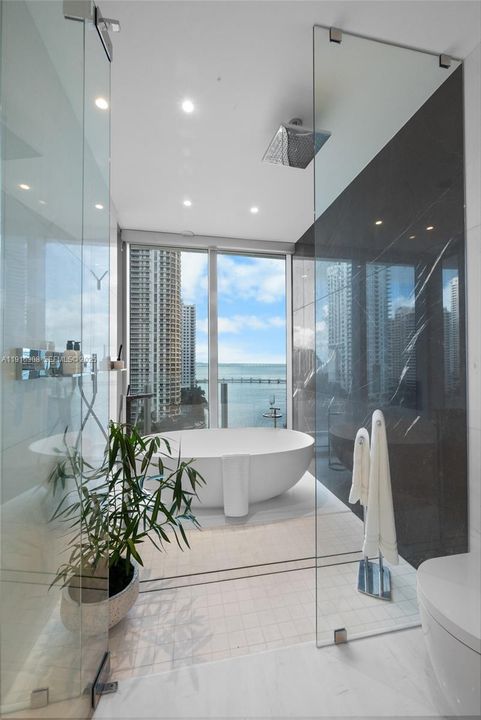 待售: $7,995,000 (4 贝兹, 4 浴室, 3643 平方英尺)