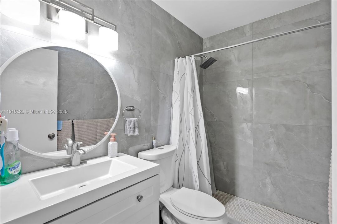 For Sale: $367,500 (3 beds, 2 baths, 1458 Square Feet)