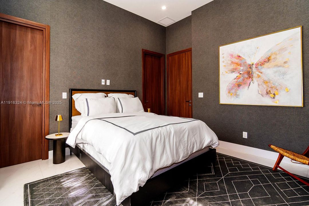 En Venta: $4,500,000 (5 camas, 4 baños, 4142 Pies cuadrados)