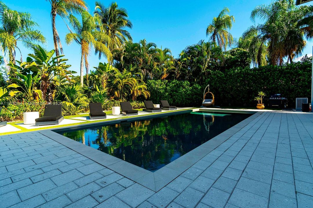 En Venta: $4,500,000 (5 camas, 4 baños, 4142 Pies cuadrados)