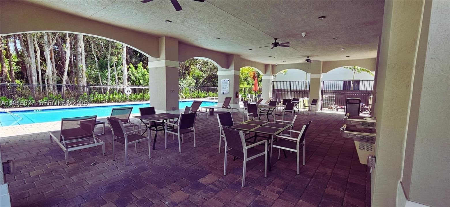 For Rent: $3,500 (4 beds, 3 baths, 1602 Square Feet)