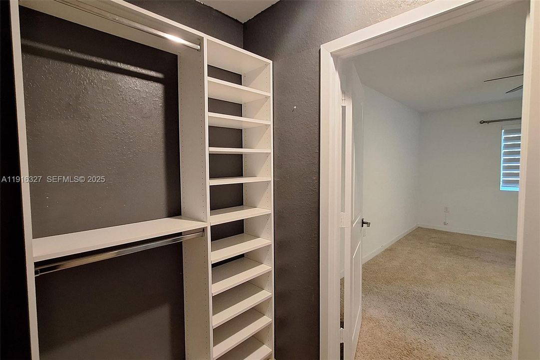 For Rent: $3,500 (4 beds, 3 baths, 1602 Square Feet)