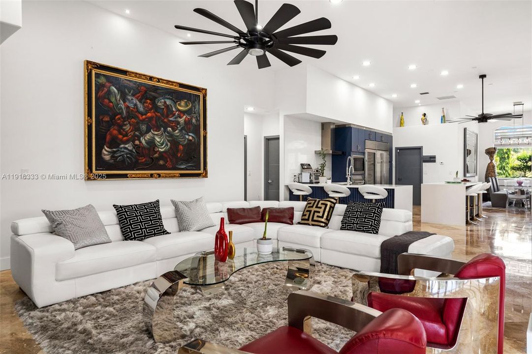 For Sale: $3,495,000 (5 beds, 4 baths, 4663 Square Feet)