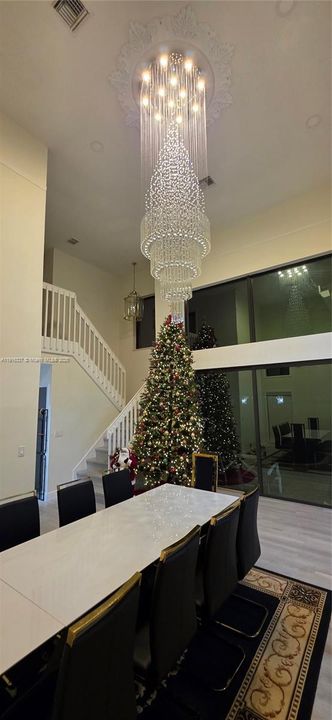 For Sale: $899,000 (4 beds, 3 baths, 2622 Square Feet)