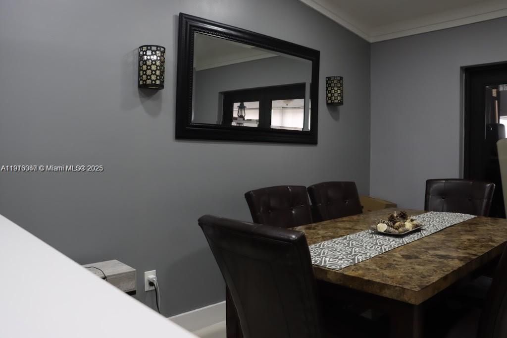 В аренду: $3,500 (3 спален, 2 ванн, 1398 Квадратных фут)