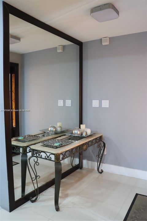 В аренду: $3,500 (3 спален, 2 ванн, 1398 Квадратных фут)