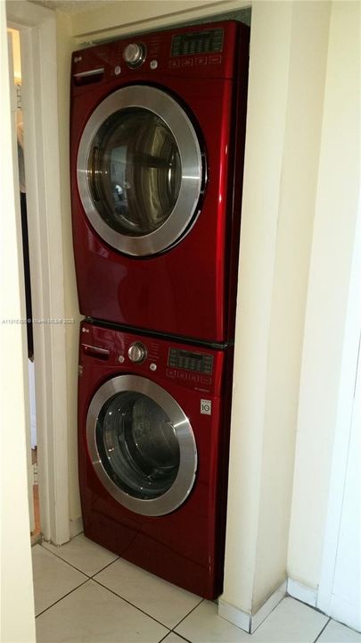 En Renta: $2,100 (2 camas, 2 baños, 850 Pies cuadrados)