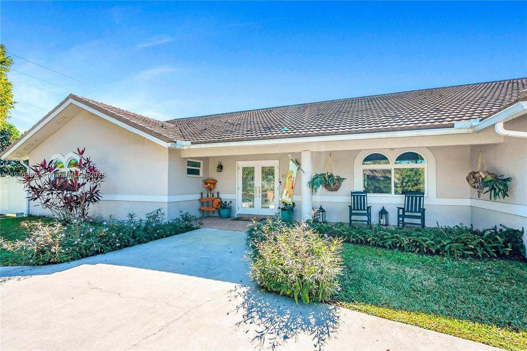 На продажу: $1,550,000 (4 спален, 3 ванн, 3748 Квадратных фут)