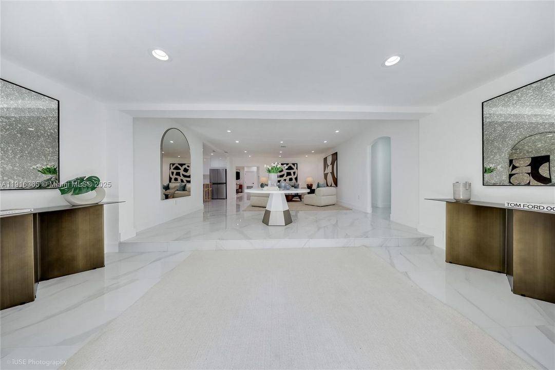 For Rent: $15,000 (4 beds, 3 baths, 3486 Square Feet)