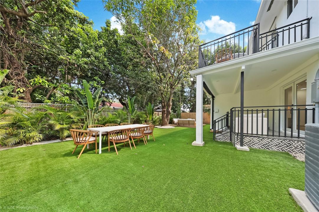 For Rent: $15,000 (4 beds, 3 baths, 3486 Square Feet)