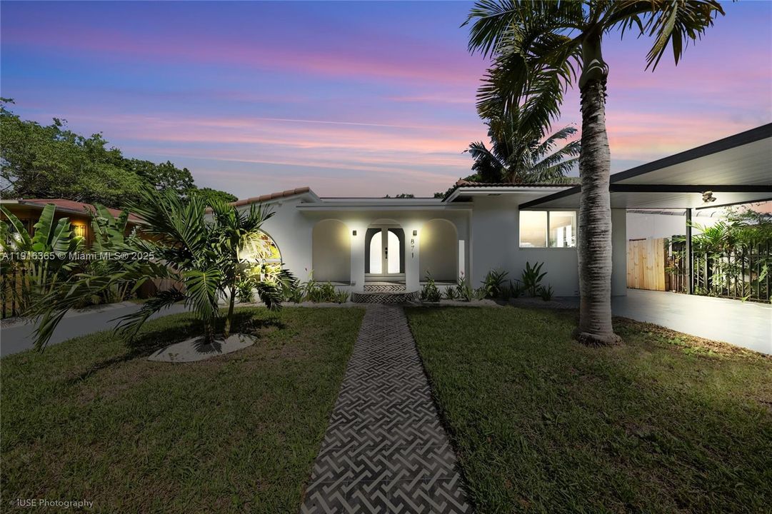 For Rent: $15,000 (4 beds, 3 baths, 3486 Square Feet)