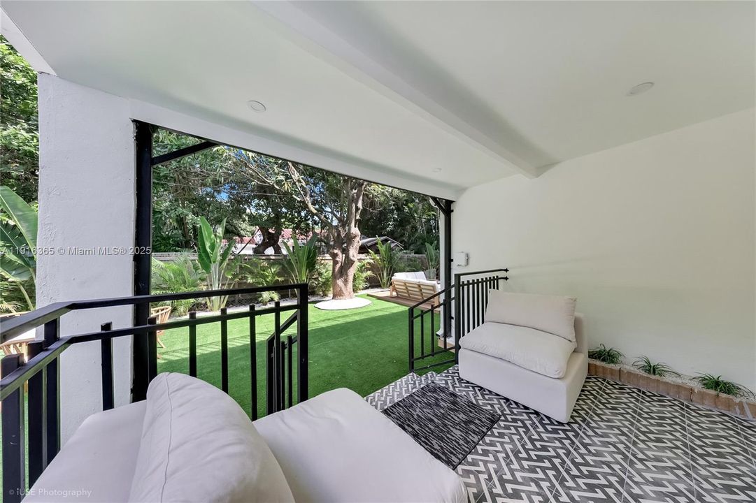 For Rent: $15,000 (4 beds, 3 baths, 3486 Square Feet)