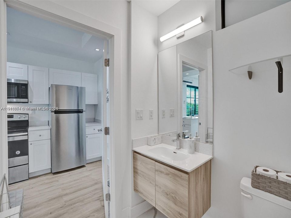 For Rent: $2,000 (1 beds, 1 baths, 436 Square Feet)