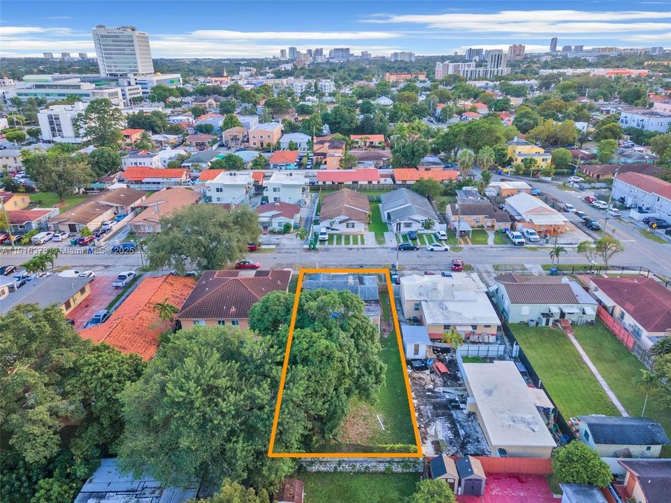 For Sale: $660,000 (3 beds, 2 baths, 1356 Square Feet)