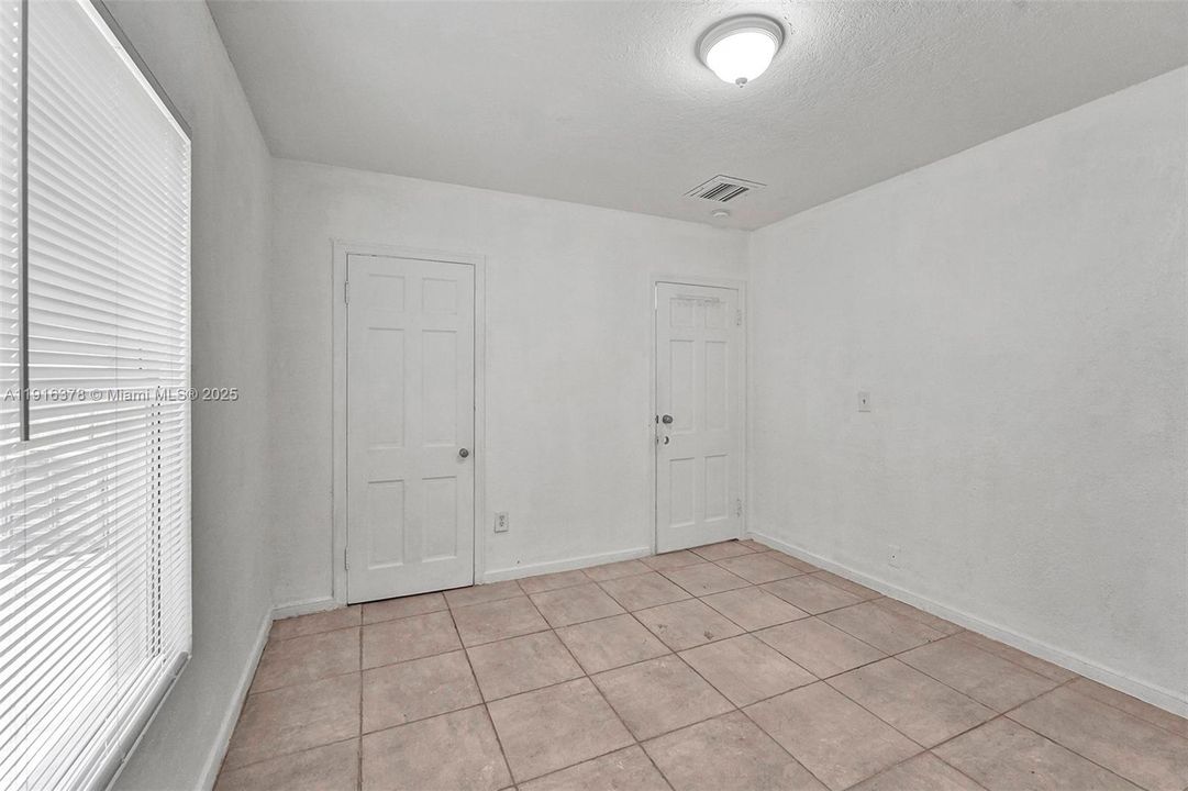 For Sale: $660,000 (3 beds, 2 baths, 1356 Square Feet)