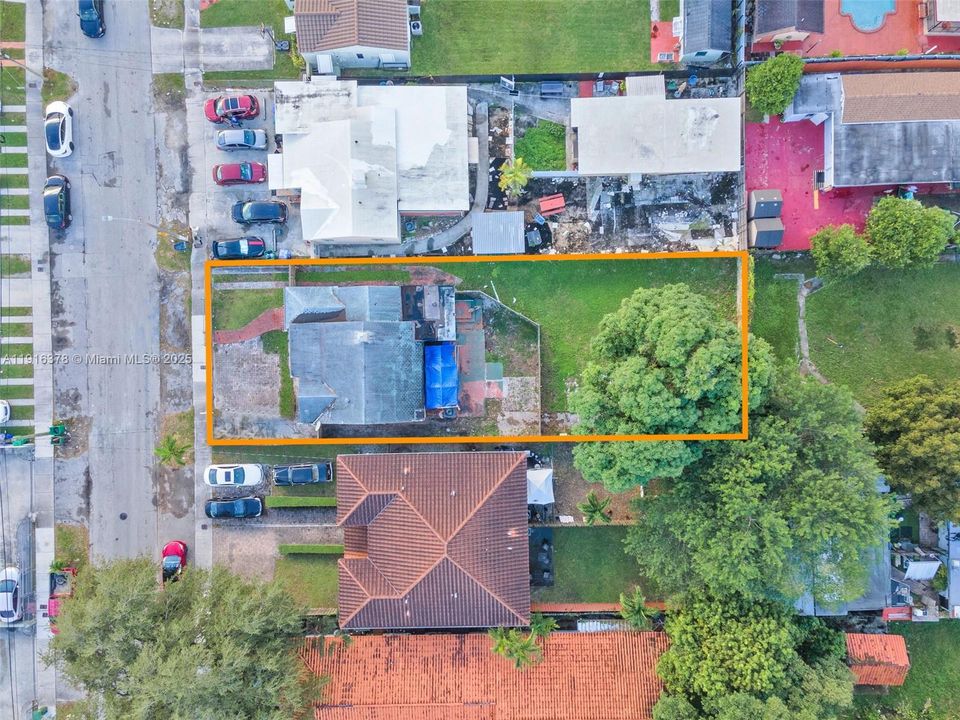 For Sale: $660,000 (3 beds, 2 baths, 1356 Square Feet)