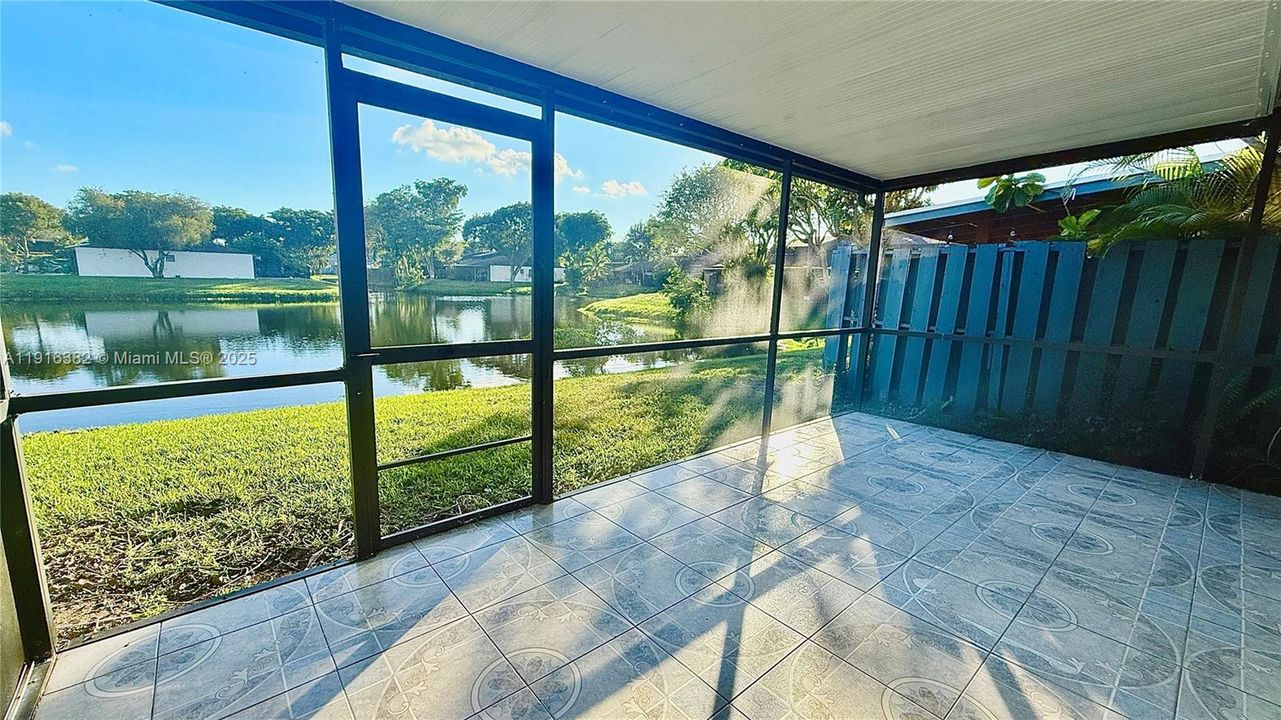 Active With Contract: $2,650 (3 beds, 2 baths, 1300 Square Feet)