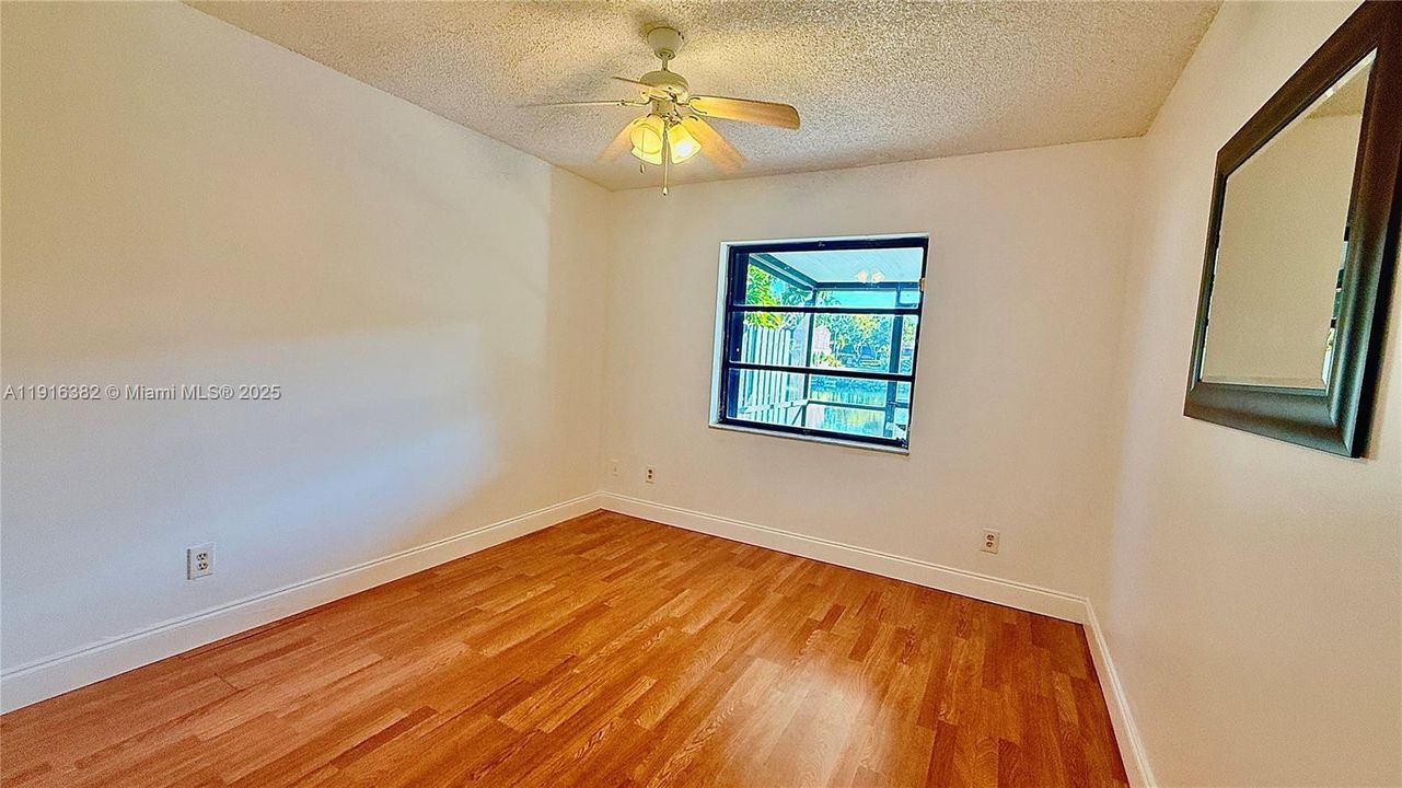 Active With Contract: $2,650 (3 beds, 2 baths, 1300 Square Feet)