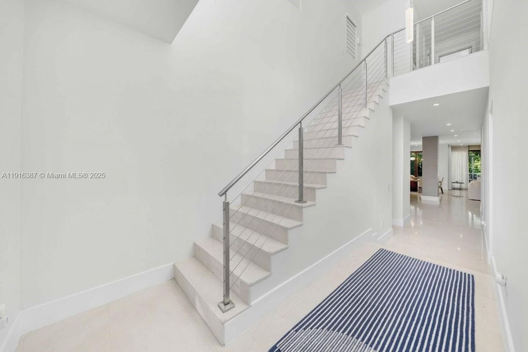 For Sale: $5,500,000 (5 beds, 5 baths, 4101 Square Feet)