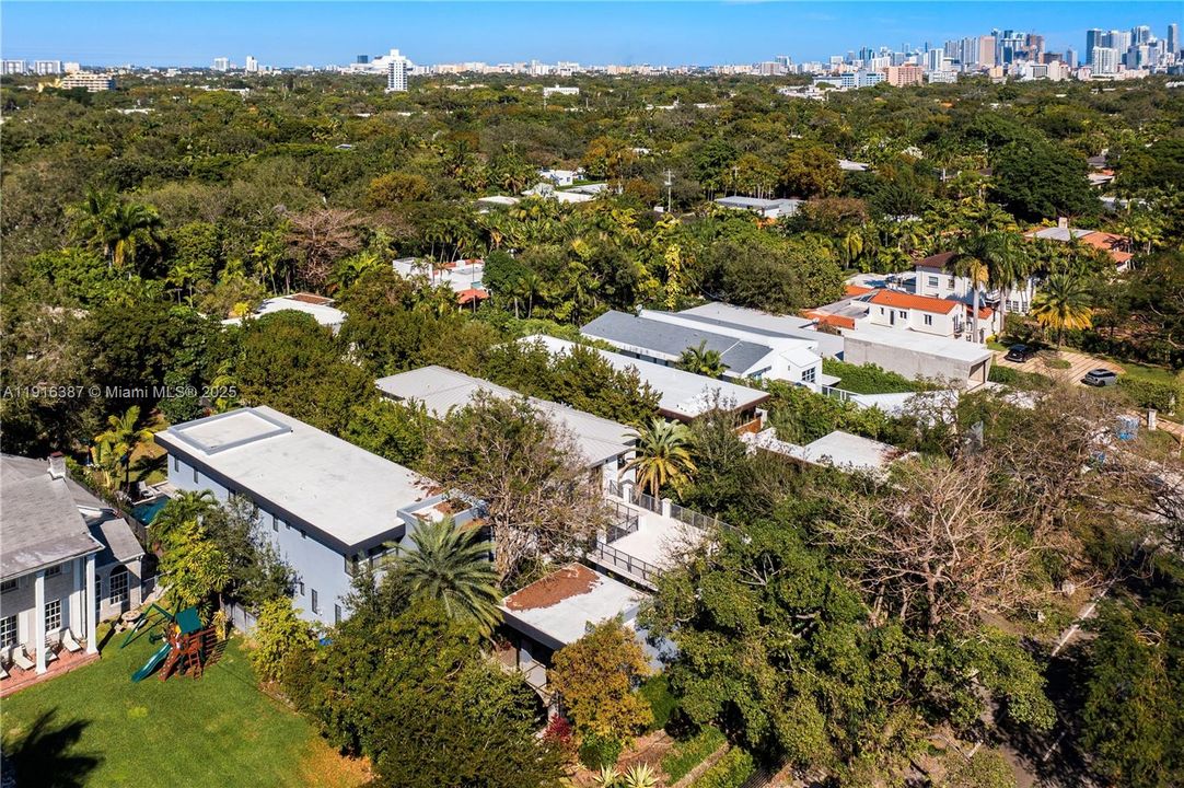 For Sale: $5,500,000 (5 beds, 5 baths, 4101 Square Feet)