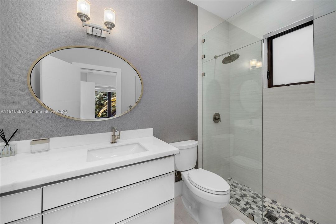 For Sale: $5,500,000 (5 beds, 5 baths, 4101 Square Feet)