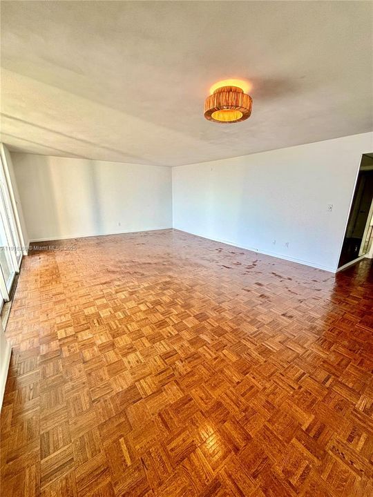 For Rent: $5,500 (2 beds, 2 baths, 1496 Square Feet)