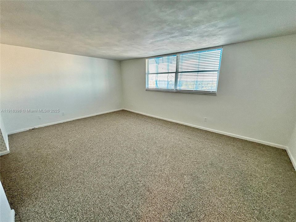 For Rent: $5,500 (2 beds, 2 baths, 1496 Square Feet)