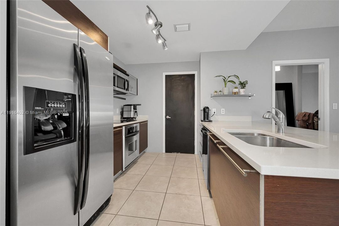 En Renta: $3,100 (1 camas, 1 baños, 799 Pies cuadrados)