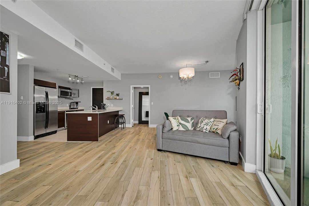 En Renta: $3,100 (1 camas, 1 baños, 799 Pies cuadrados)