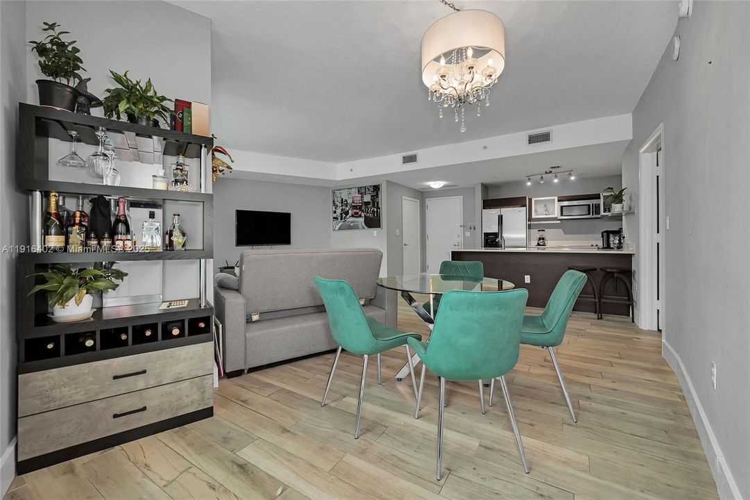 En Renta: $3,100 (1 camas, 1 baños, 799 Pies cuadrados)