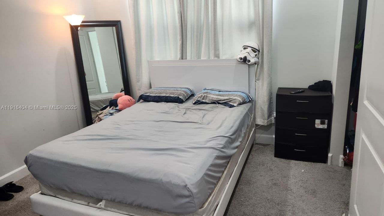 For Sale: $650,000 (3 beds, 2 baths, 1671 Square Feet)