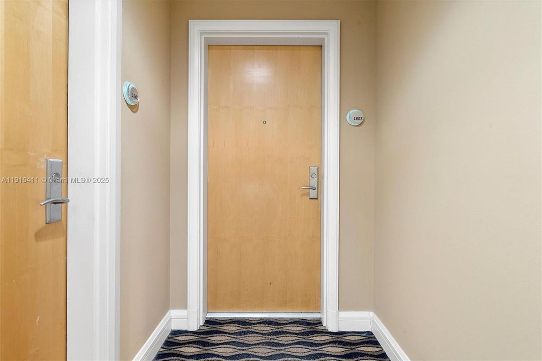 En Venta: $590,000 (2 camas, 2 baños, 1058 Pies cuadrados)