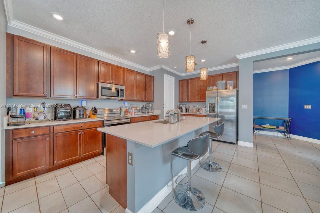 For Sale: $699,999 (4 beds, 3 baths, 2179 Square Feet)