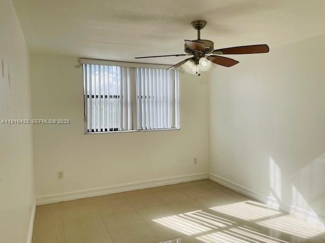 Recently Rented: $2,350 (2 beds, 2 baths, 866 Square Feet)