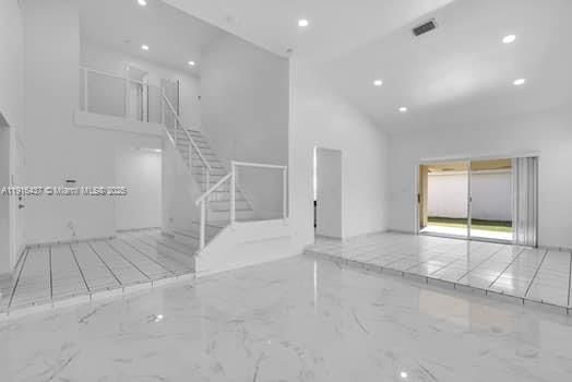 В аренду: $4,700 (4 спален, 3 ванн, 2378 Квадратных фут)