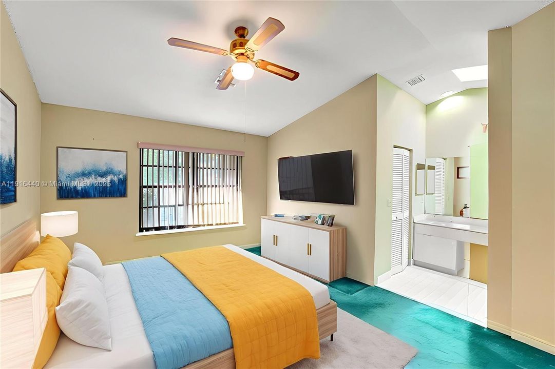 Active With Contract: $550,000 (3 beds, 2 baths, 1884 Square Feet)