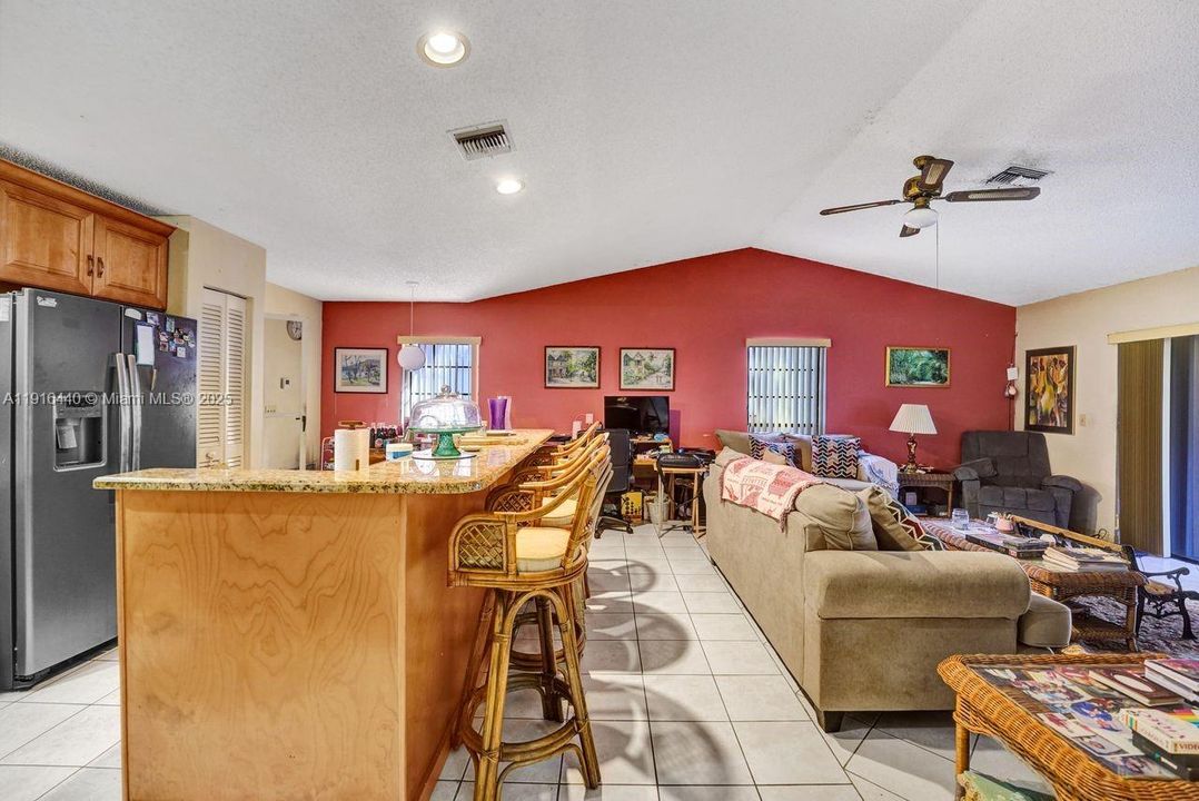 Active With Contract: $550,000 (3 beds, 2 baths, 1884 Square Feet)