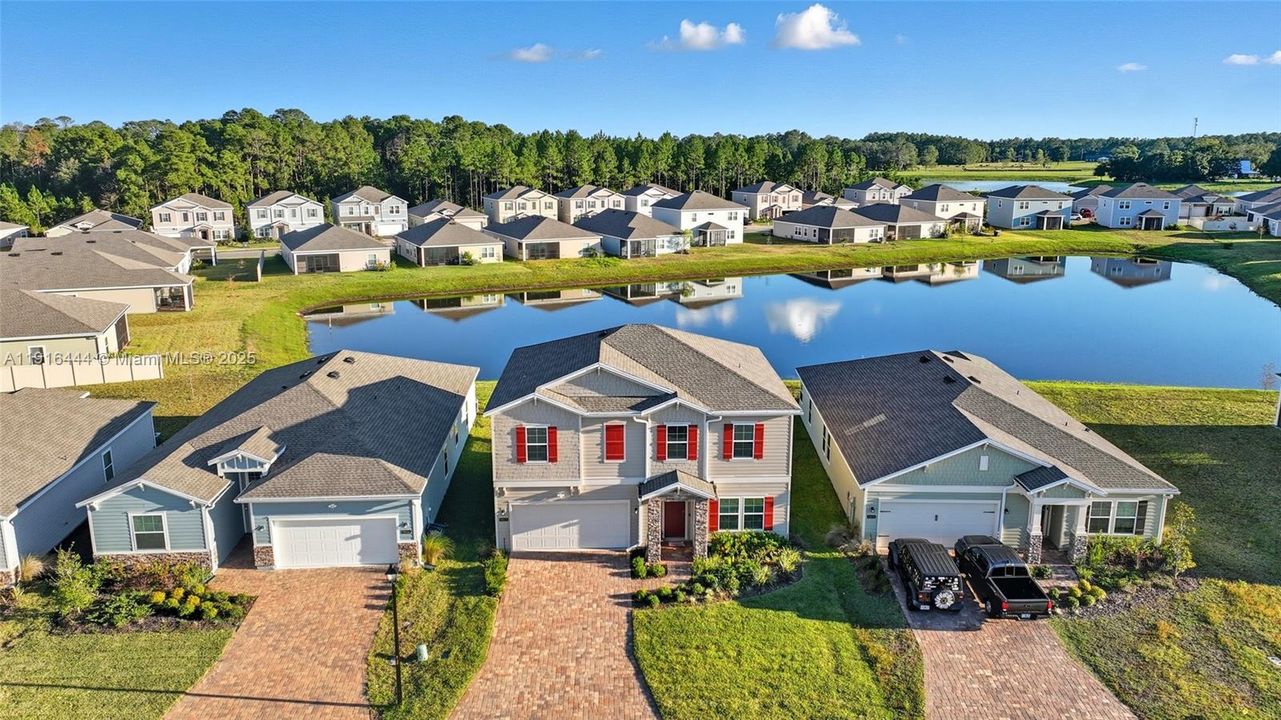 待售: $380,000 (4 贝兹, 2 浴室, 0 平方英尺)