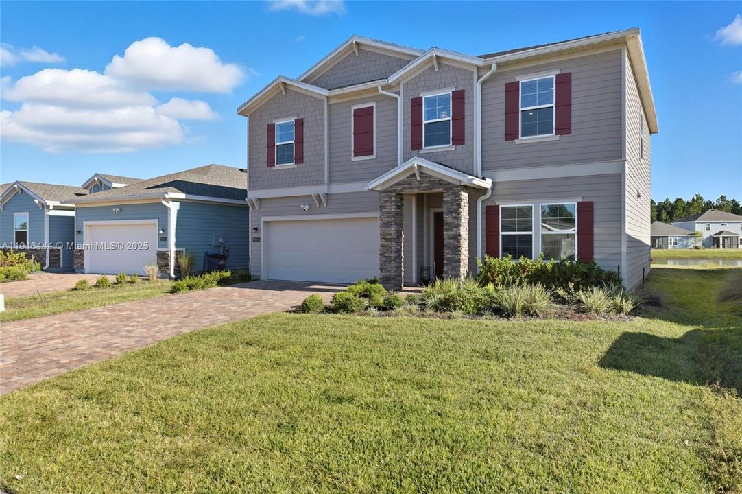 待售: $380,000 (4 贝兹, 2 浴室, 0 平方英尺)