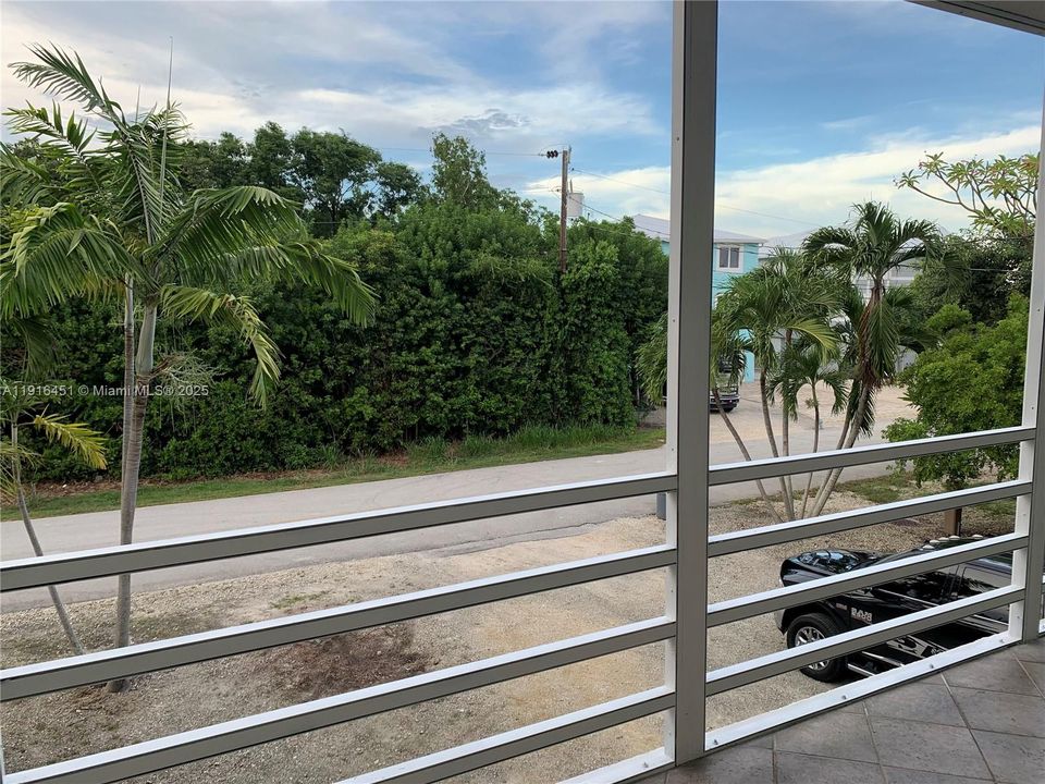 For Rent: $4,000 (2 beds, 2 baths, 1200 Square Feet)