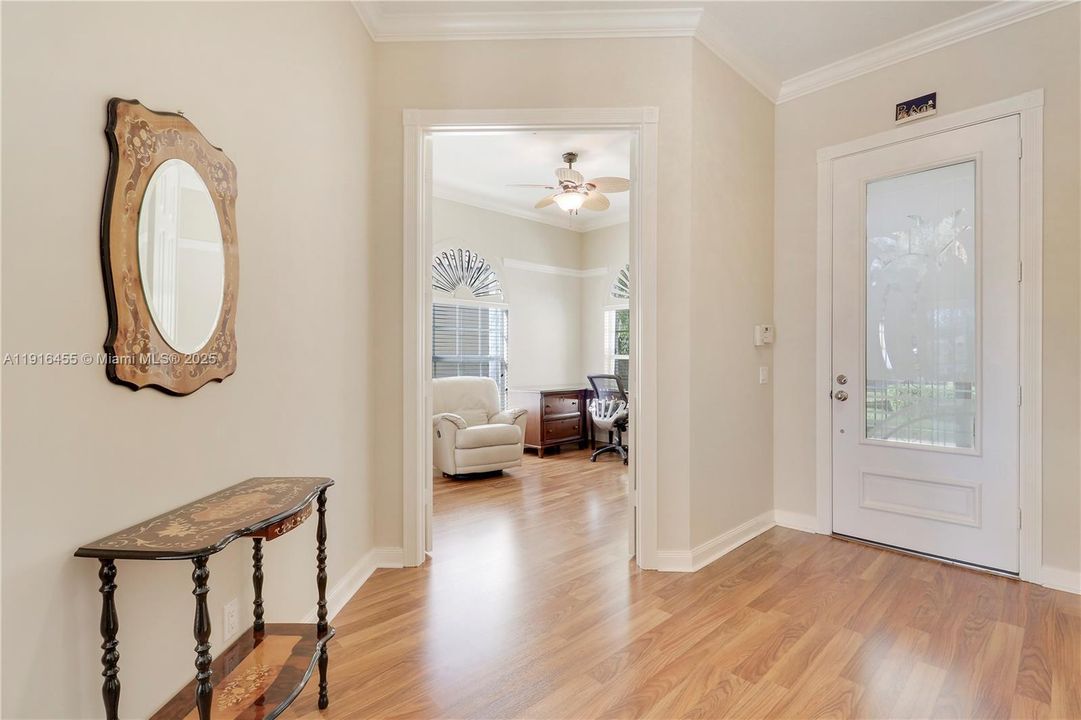 待售: $949,000 (3 贝兹, 2 浴室, 2028 平方英尺)