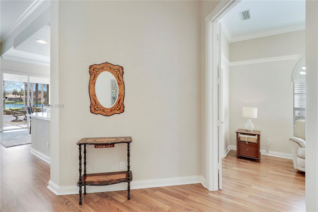 待售: $949,000 (3 贝兹, 2 浴室, 2028 平方英尺)