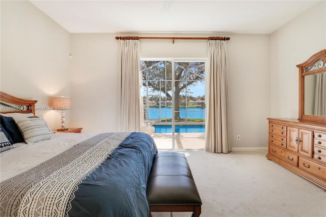 待售: $949,000 (3 贝兹, 2 浴室, 2028 平方英尺)